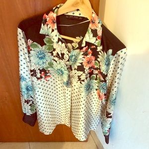 Zara bottomed shirt. Stunning flowers print.